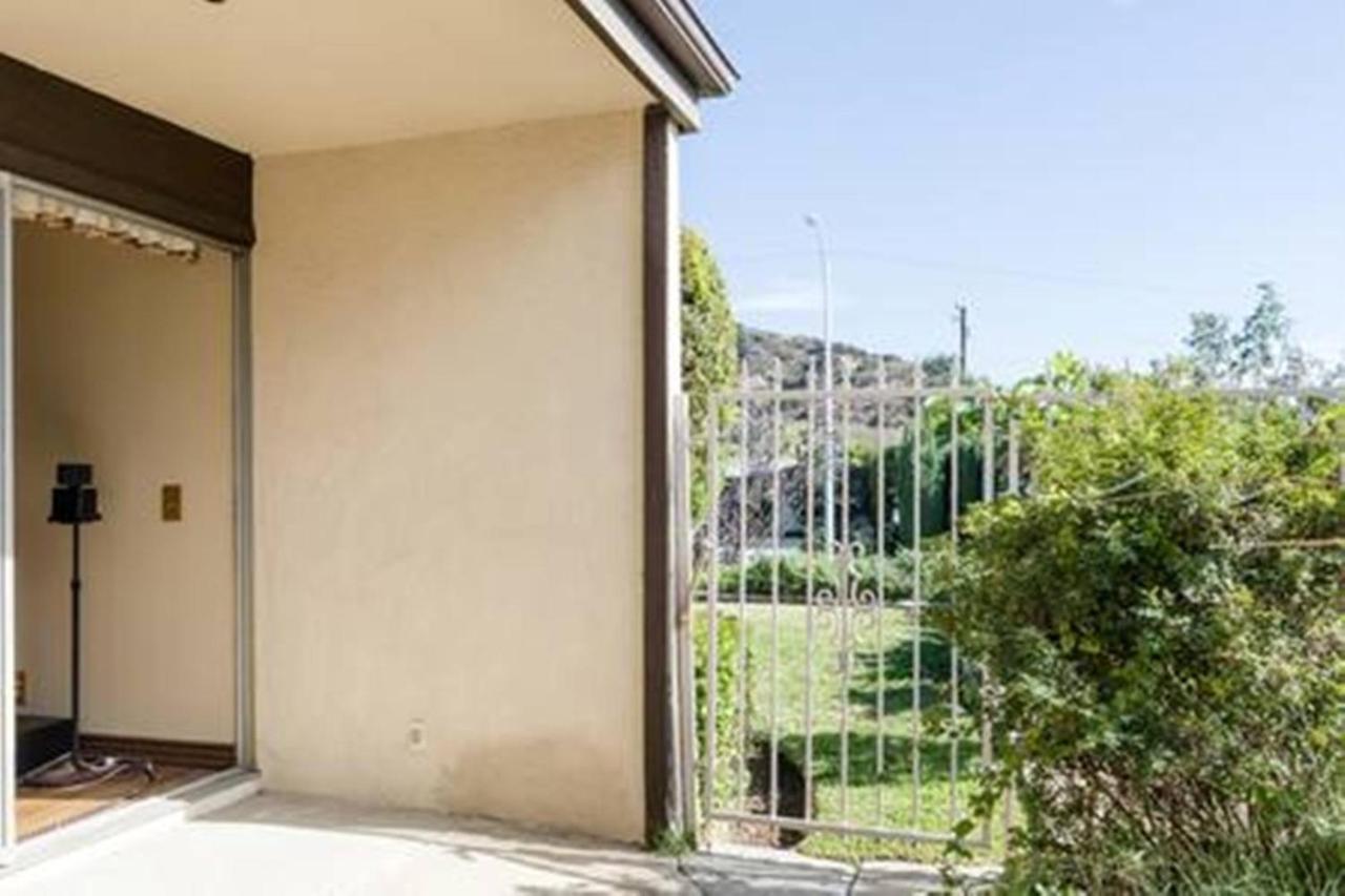 Beautiful House With Fantastic View In Azusa Exterior photo